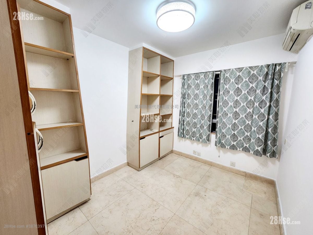 Beacon Heights Sell 3 Bedrooms , 2 Bathrooms 978 ft²