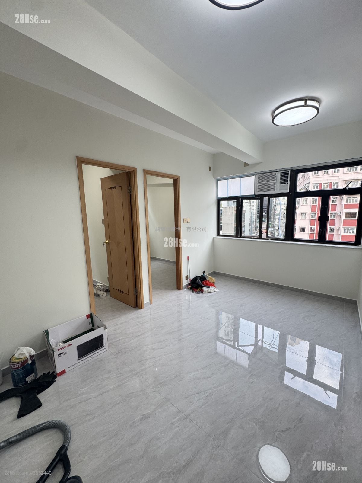 Vincent House Rental 2 Bedrooms , 1 Bathroom 407 ft²