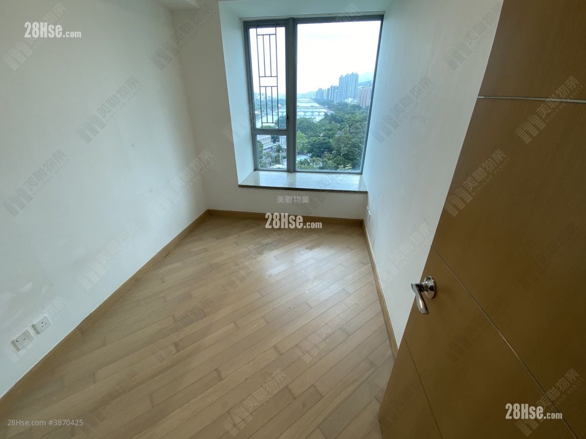 The Riverpark Sell 4 Bedrooms 1,262 ft²