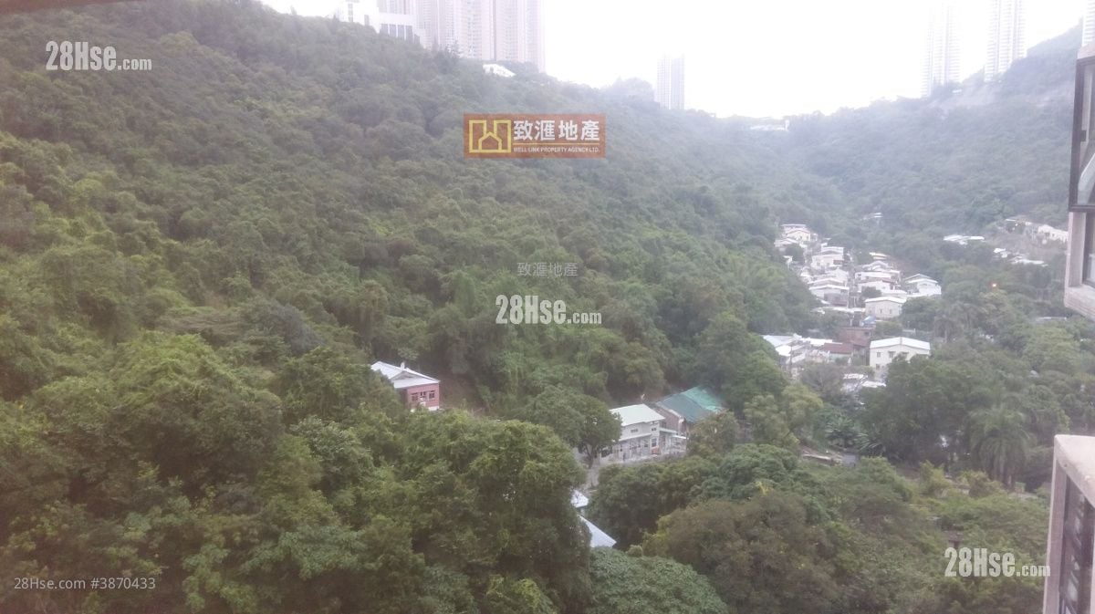 Wah Fung Garden Sell 2 Bedrooms 374 ft²