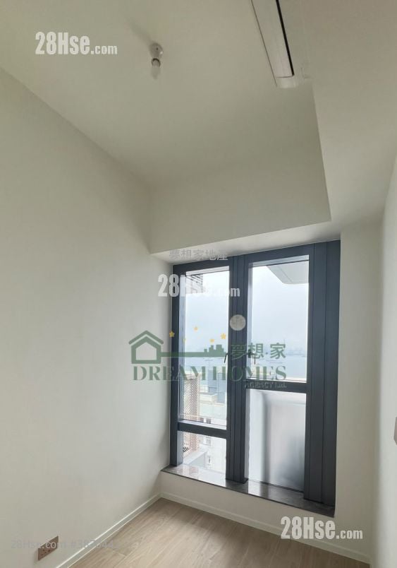 Des Voeux W Residence Sell 1 Bedroom , 1 Bathroom 268 ft²