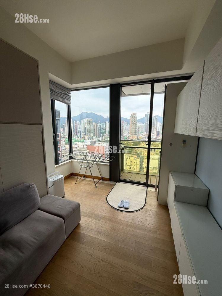 My Place Rental 273 ft²