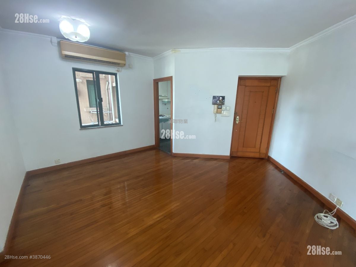Villa Esplanada Sell 3 Bedrooms , 2 Bathrooms 674 ft²