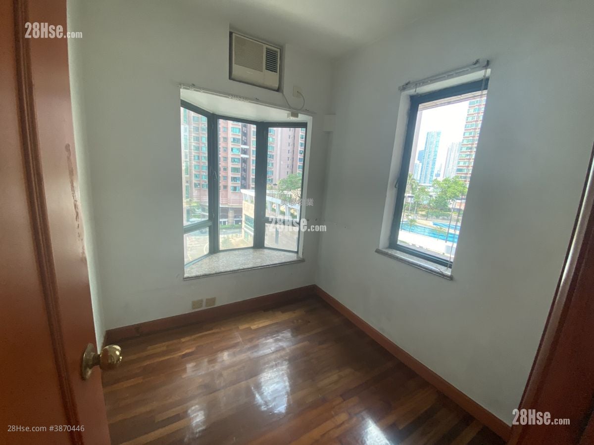 Villa Esplanada Sell 3 Bedrooms , 2 Bathrooms 674 ft²