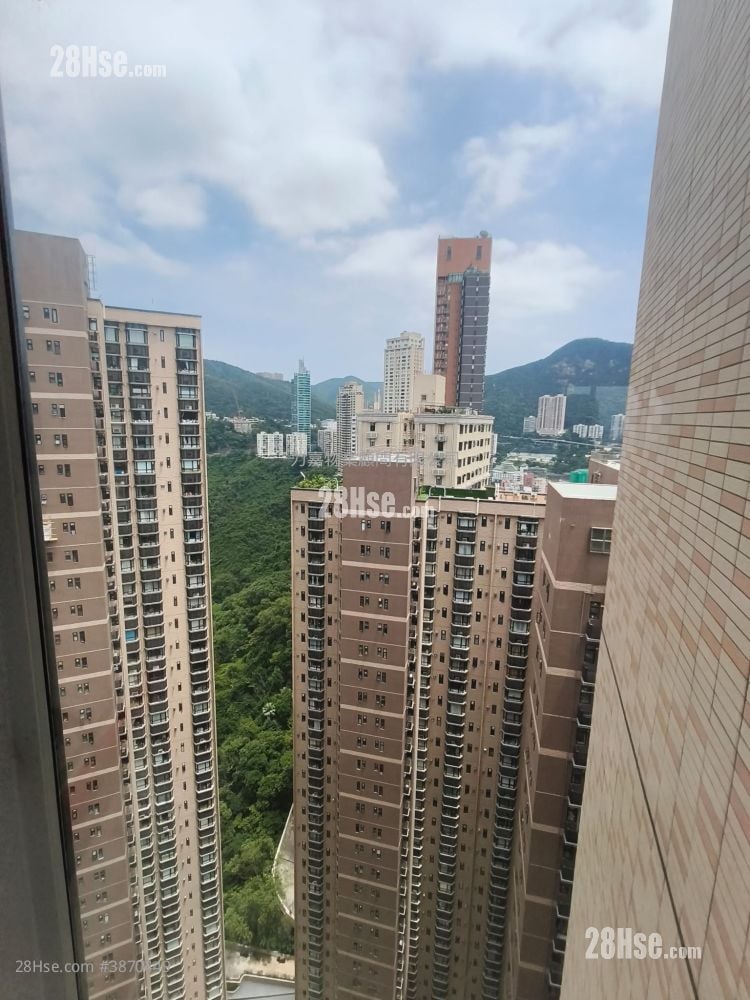 比华利山 售盘 4 房 , 3 浴室 1,417 平方尺