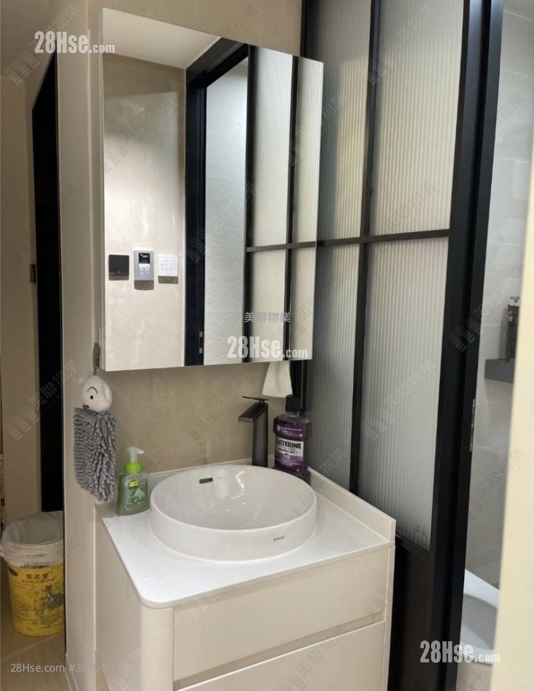 Ching Tai Court Sell 3 Bedrooms 554 ft²