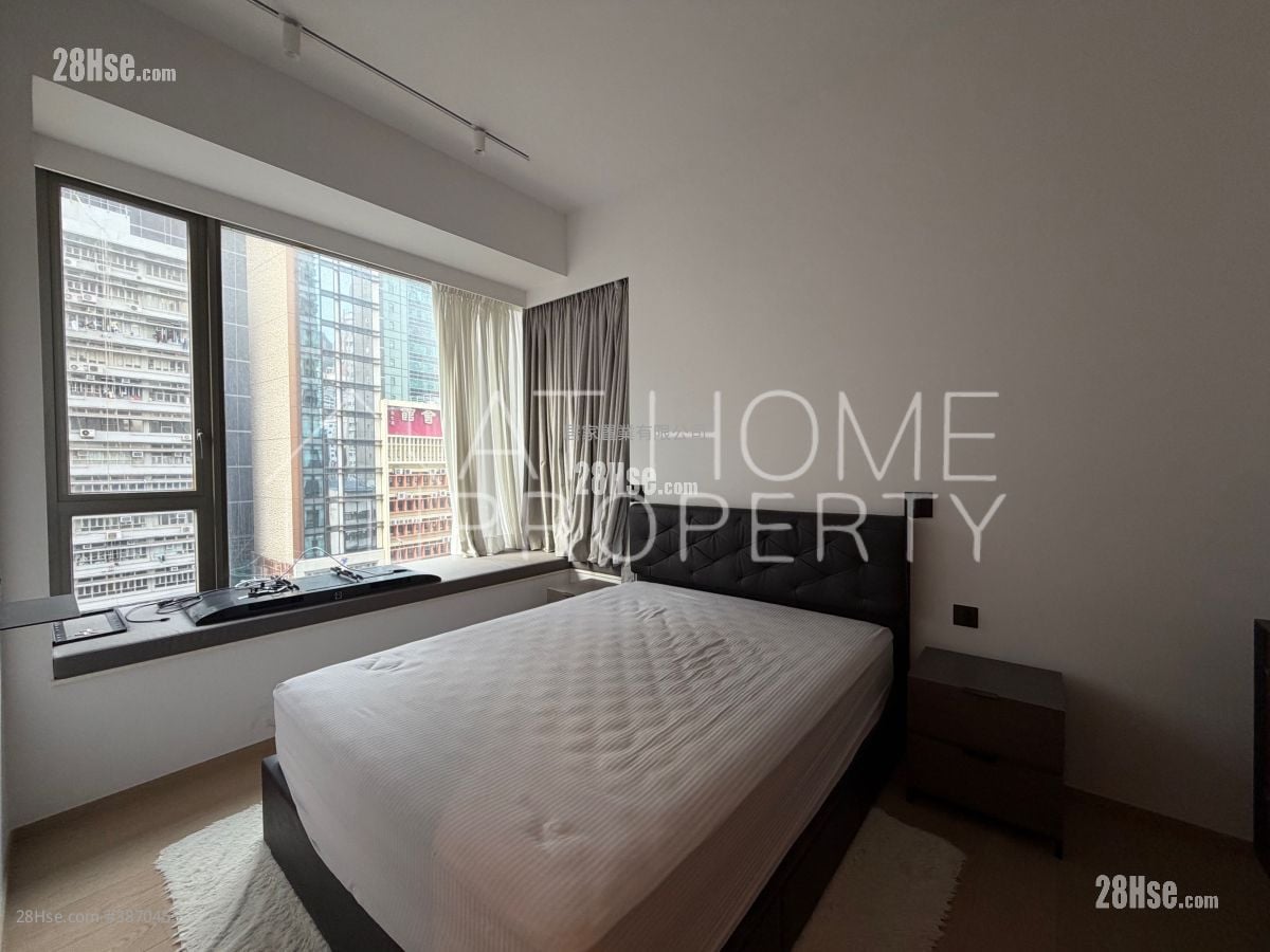 Soho 189 Sell 2 Bedrooms , 2 Bathrooms 730 ft²
