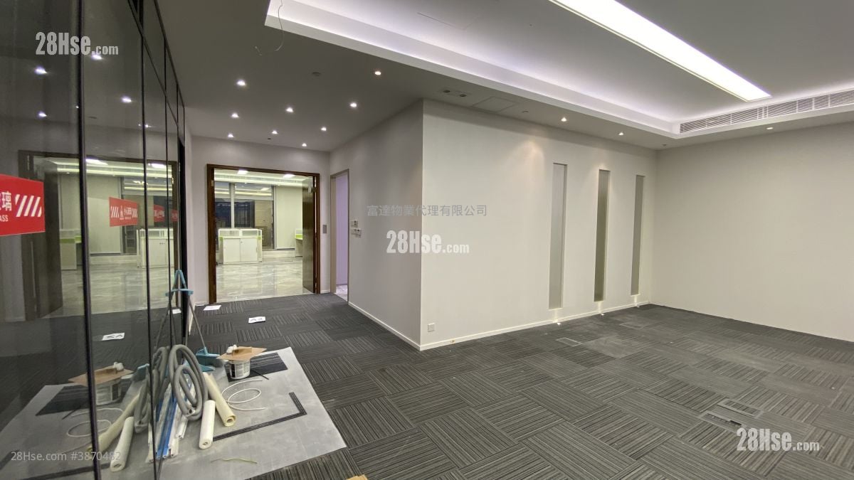 Tg Place Rental 2,594 ft²