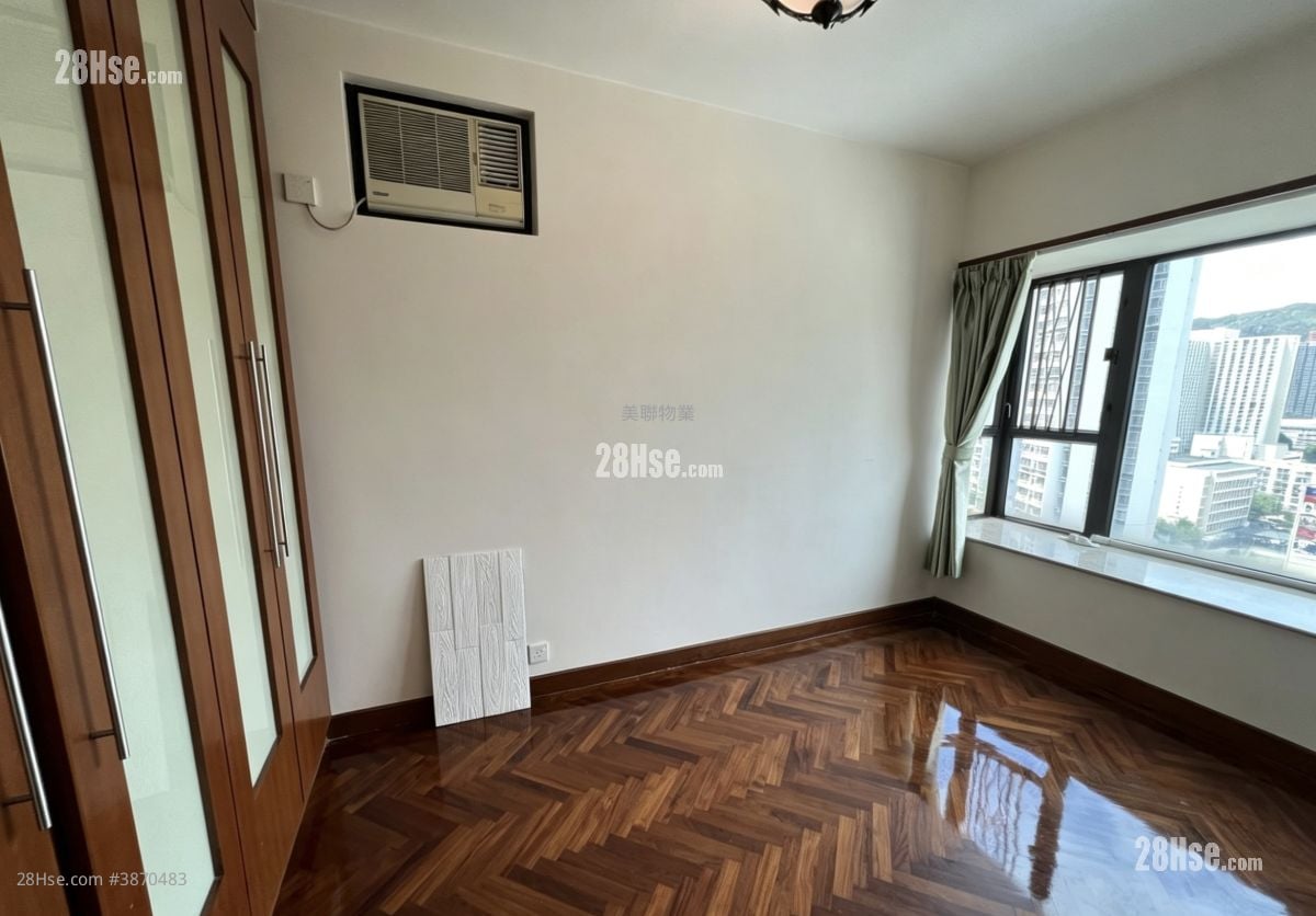 Chelsea Heights Rental 2 Bedrooms , 1 Bathroom 522 ft²