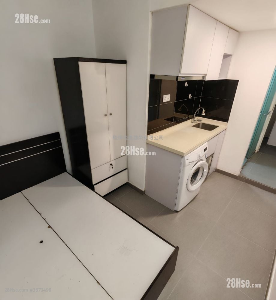 Man Yuen Building Rental Studio , 1 Bathroom 150 ft²