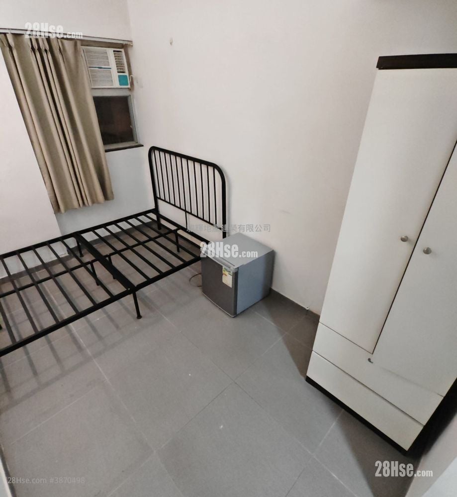 Man Yuen Building Rental Studio , 1 Bathroom 150 ft²