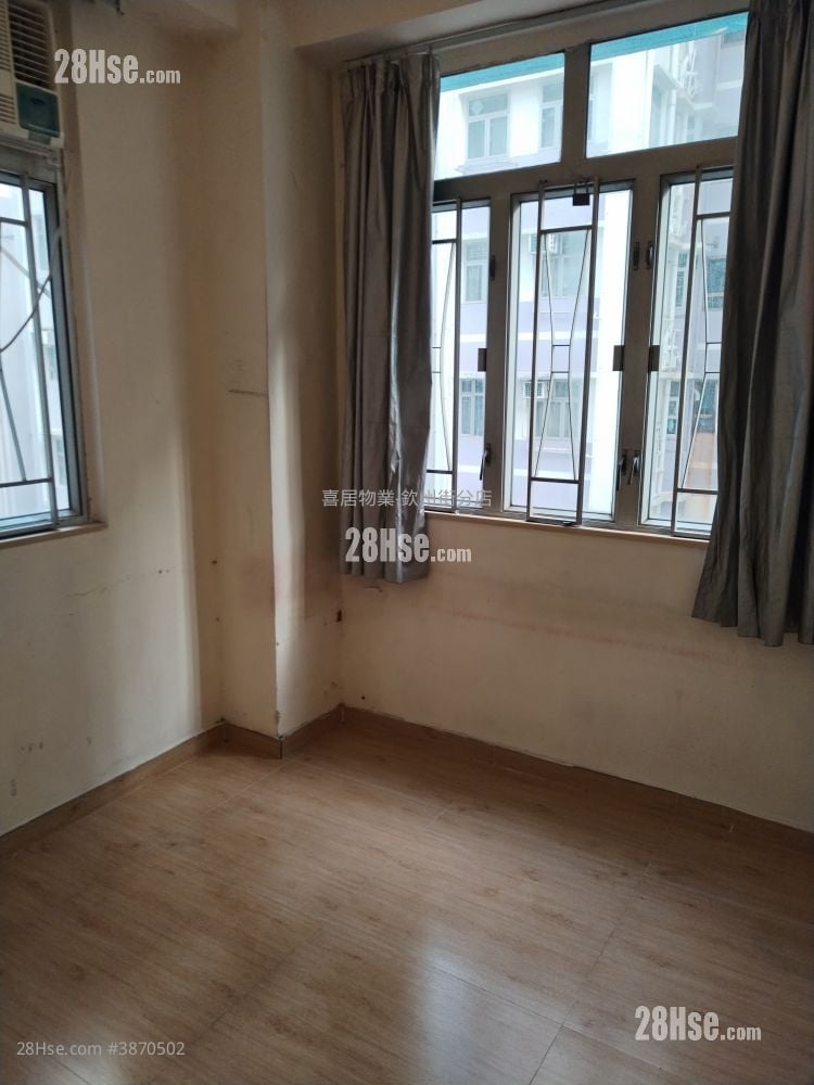 Yue Fat Building Rental 2 Bedrooms , 1 Bathroom 268 ft²