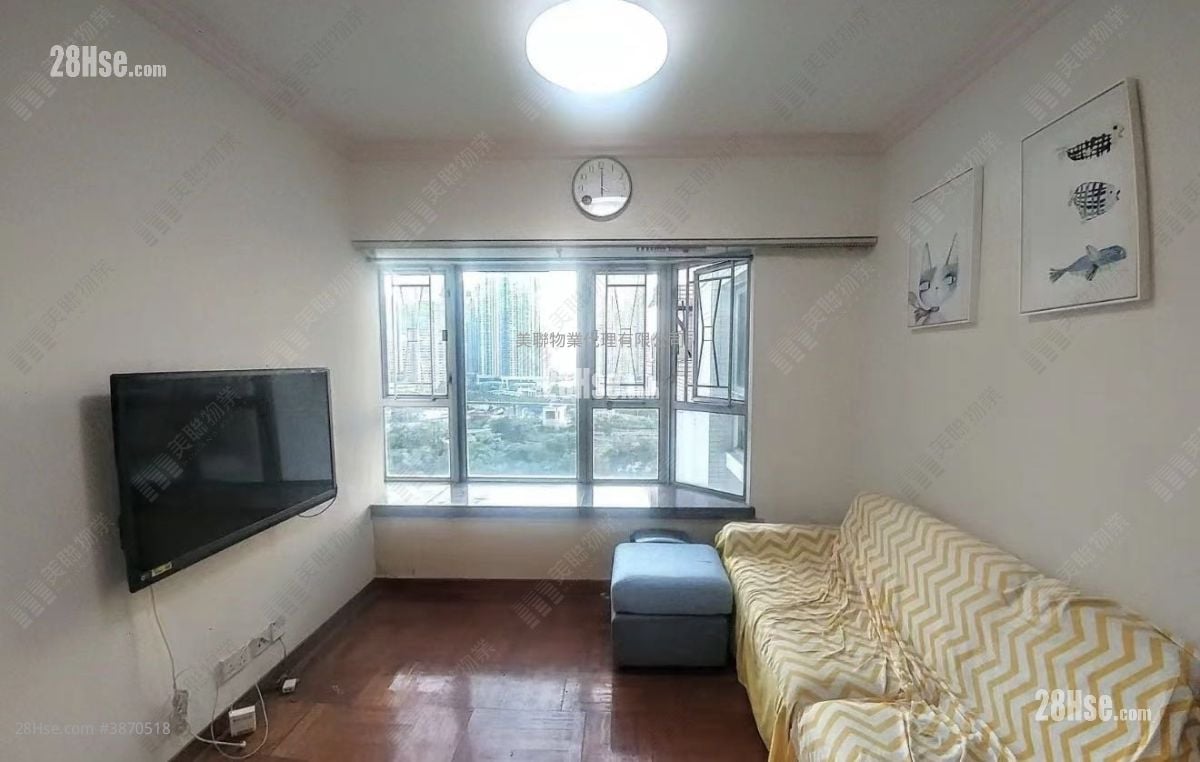 Metro Harbour View Sell 3 Bedrooms , 2 Bathrooms 601 ft²