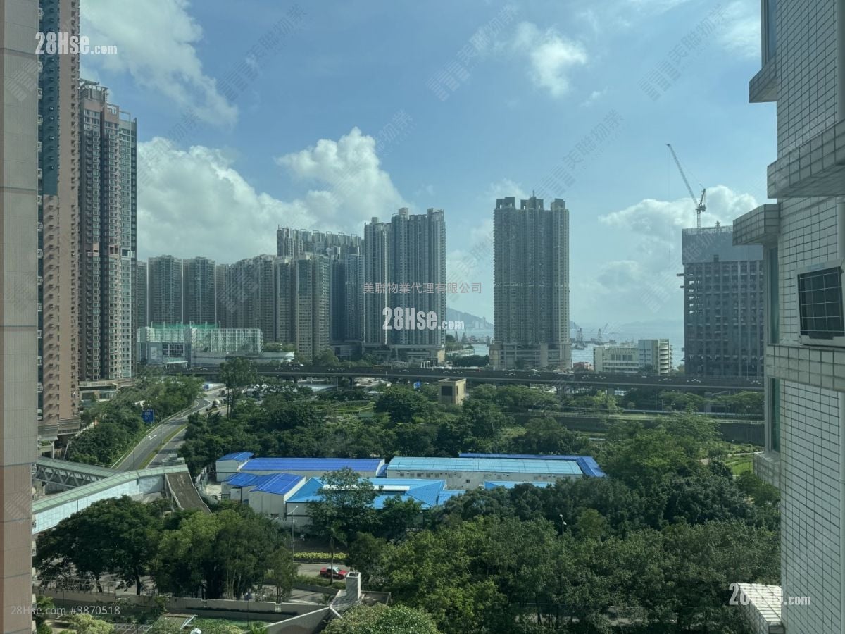 Metro Harbour View Sell 3 Bedrooms , 2 Bathrooms 601 ft²