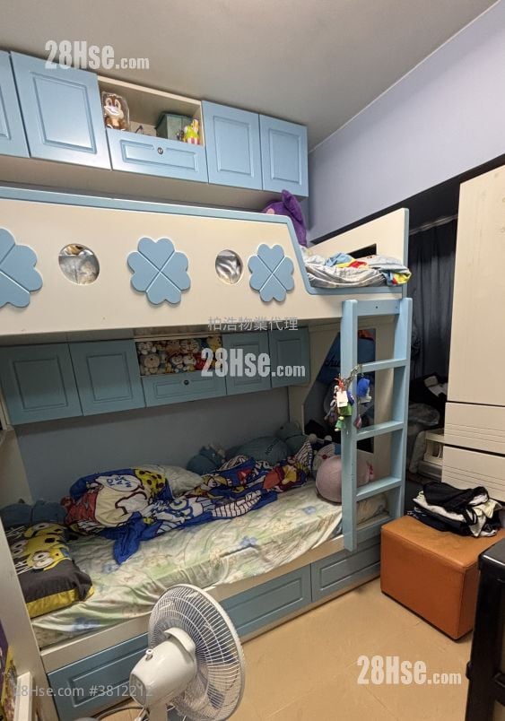 Lai Bo Garden Sell 2 Bedrooms , 1 Bathroom 389 ft²