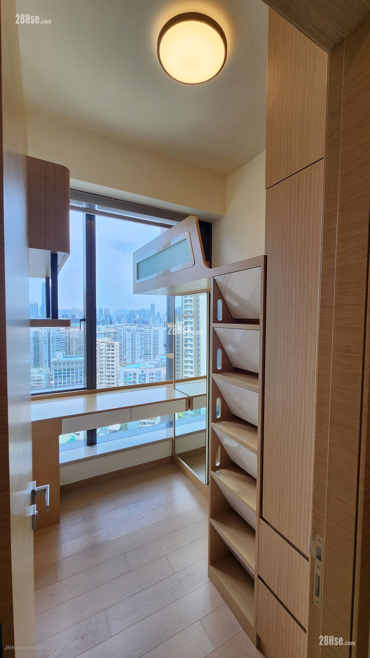 Mantin Heights Rental 2 Bedrooms , 1 Bathroom 529 ft²
