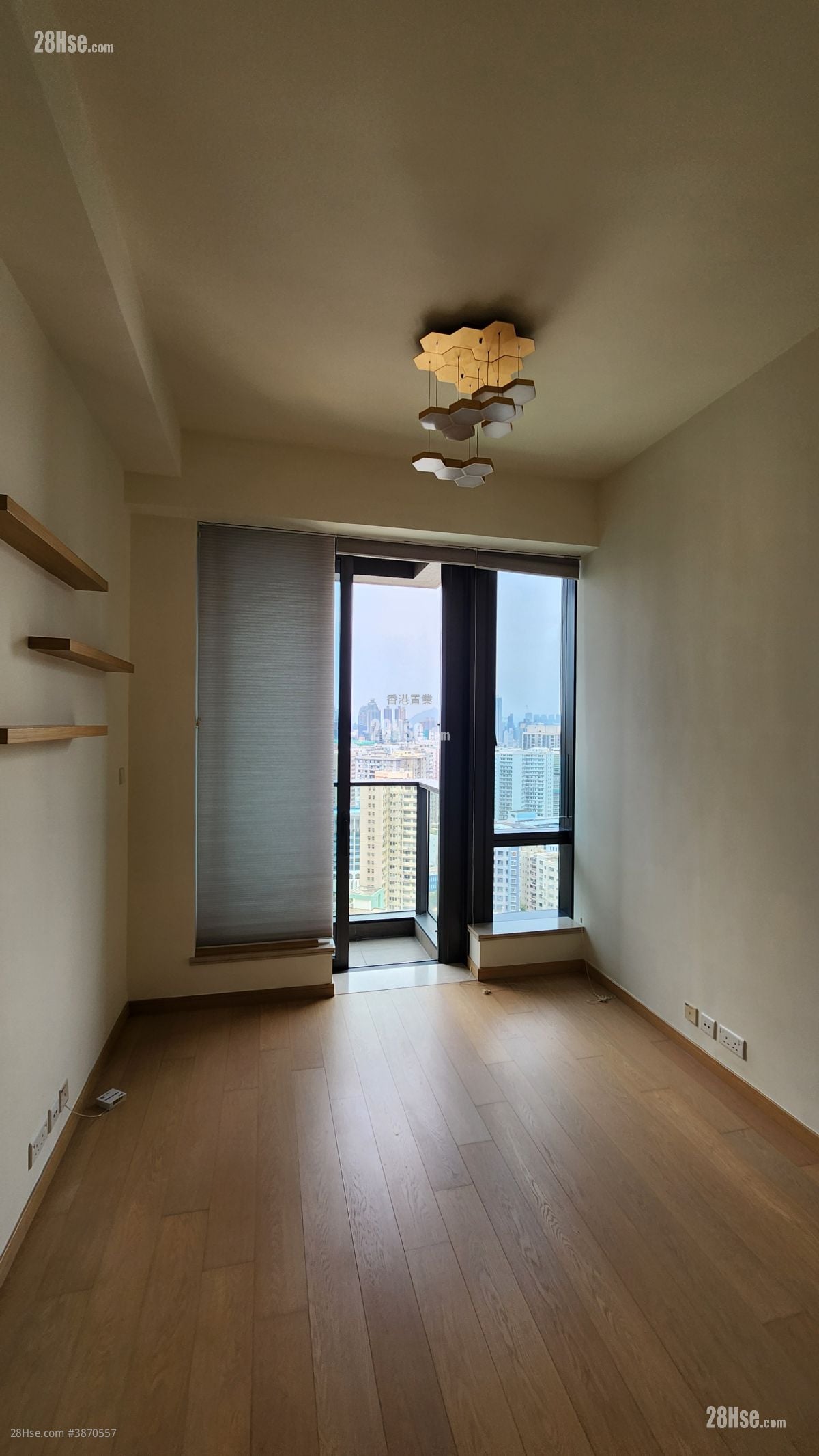 Mantin Heights Rental 2 Bedrooms , 1 Bathroom 529 ft²
