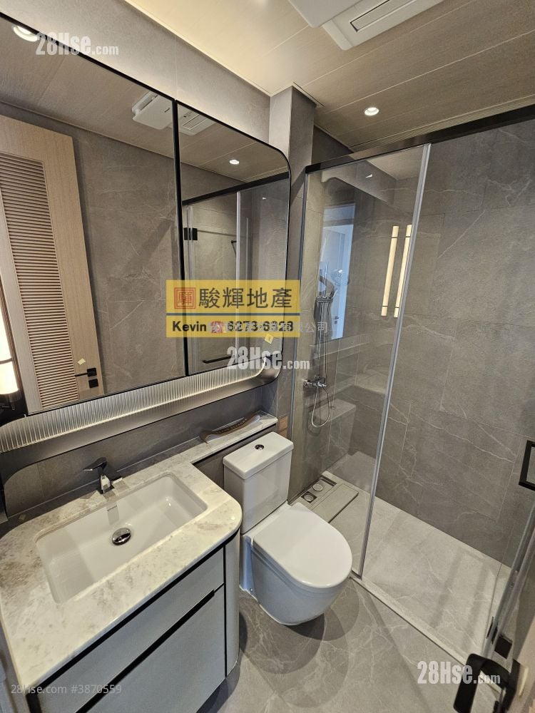 Grand Seasons Rental 2 Bedrooms , 1 Bathroom 453 ft²