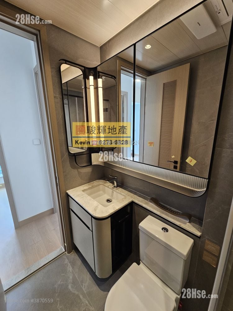 Grand Seasons Rental 2 Bedrooms , 1 Bathroom 453 ft²