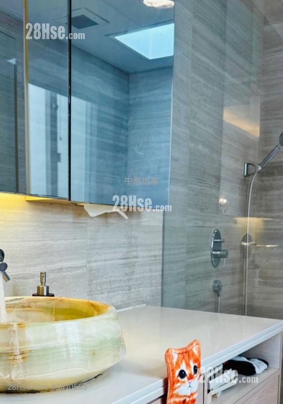 Tycoon Place Sell 3 Bedrooms 2,447 ft²