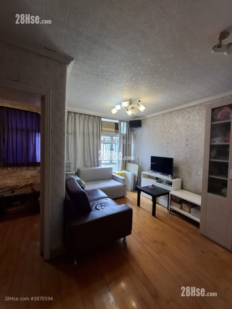 Tung Hei Court Sell 2 Bedrooms 435 ft²