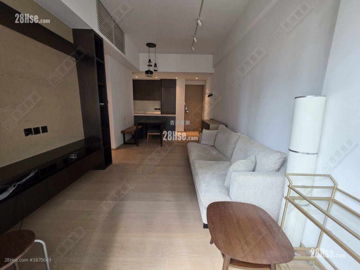 Soho 189 Sell 730 ft²