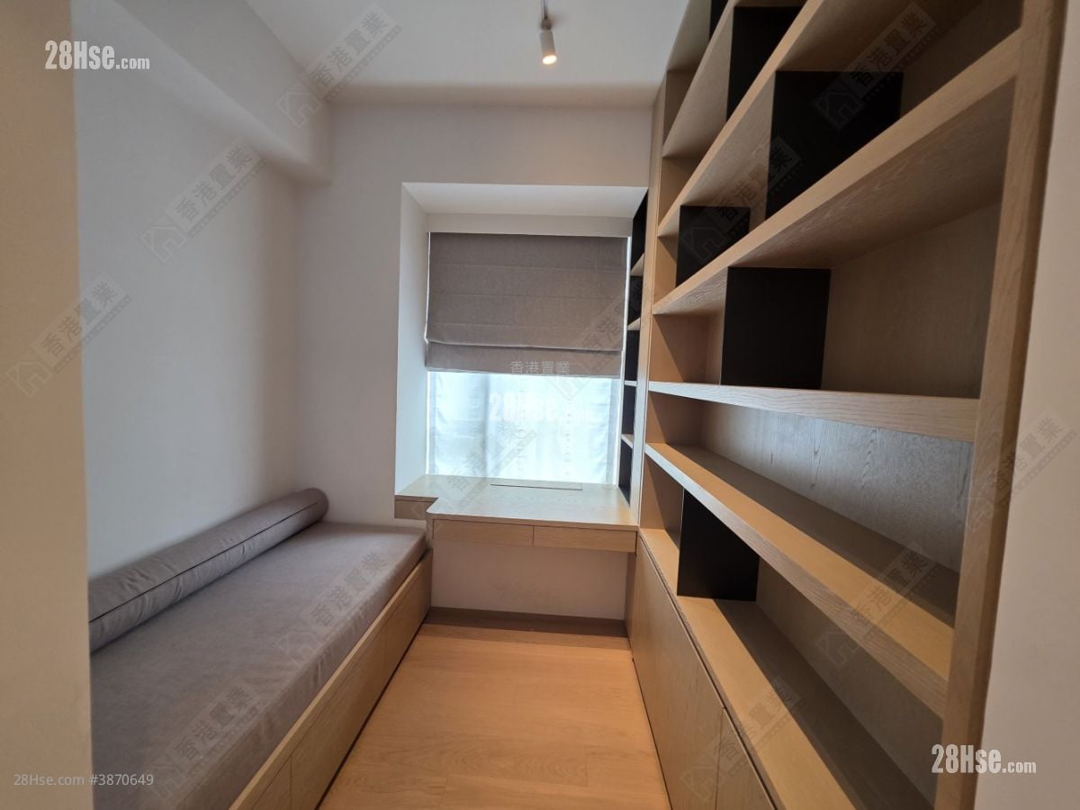 Soho 189 Sell 730 ft²