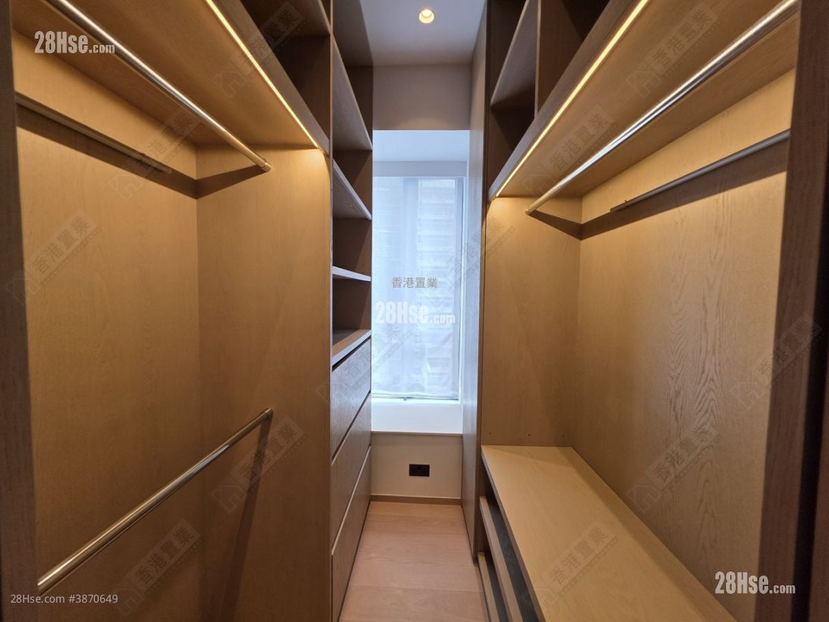 Soho 189 Sell 730 ft²