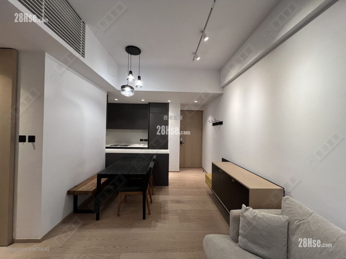 Soho 189 Sell 730 ft²