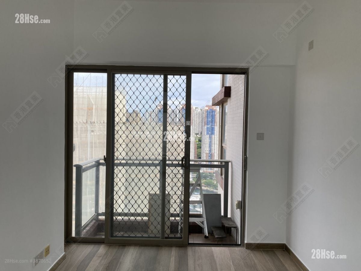 Jadewater Rental 2 Bedrooms , 1 Bathroom 491 ft²