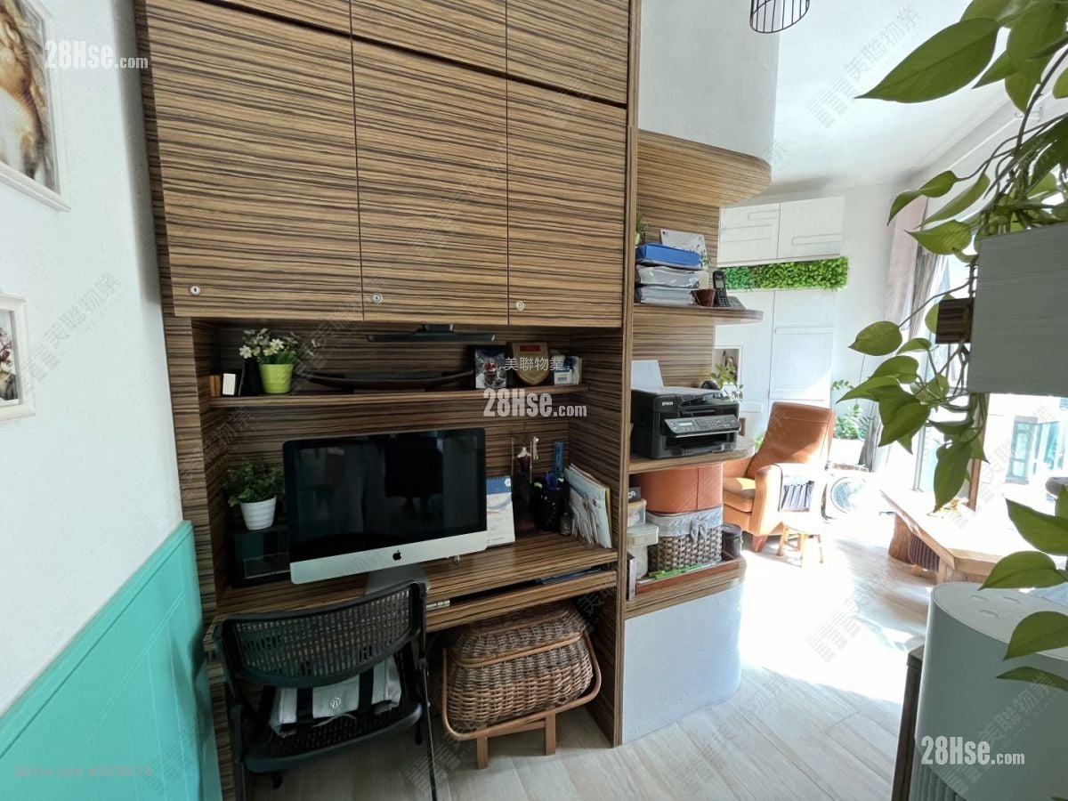 The Belcher's Sell 3 Bedrooms 889 ft²