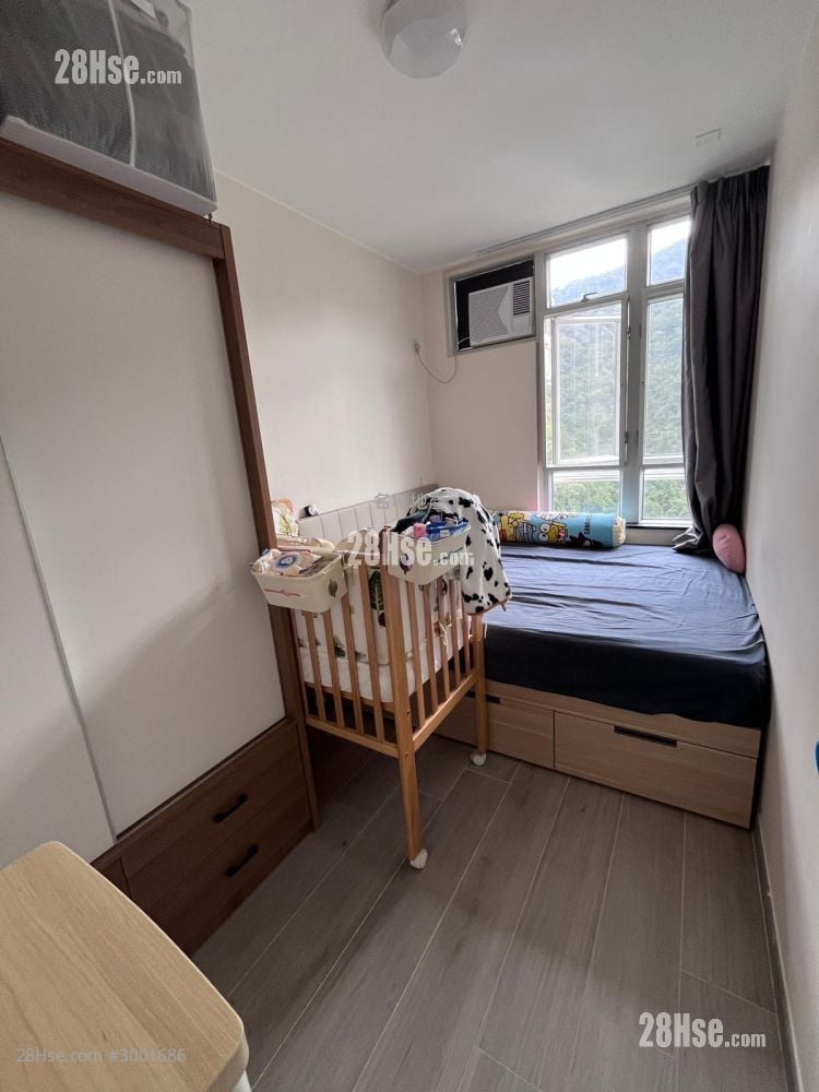 Choi Wo Court Sell 2 Bedrooms , 1 Bathroom 473 ft²