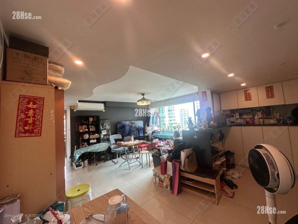 嘉辉台 售盘 3 房 952 平方尺