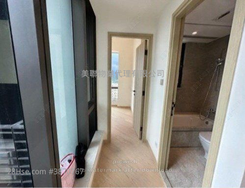 The Arles Rental 568 ft²