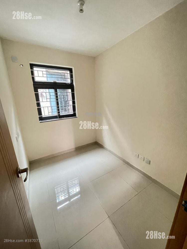 Village Rental 1 Bedroom , 1 Bathroom 350 ft²