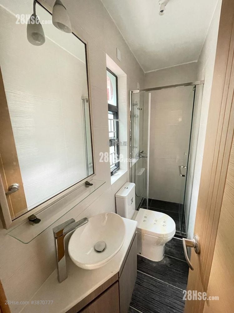 Village Rental 1 Bedroom , 1 Bathroom 350 ft²
