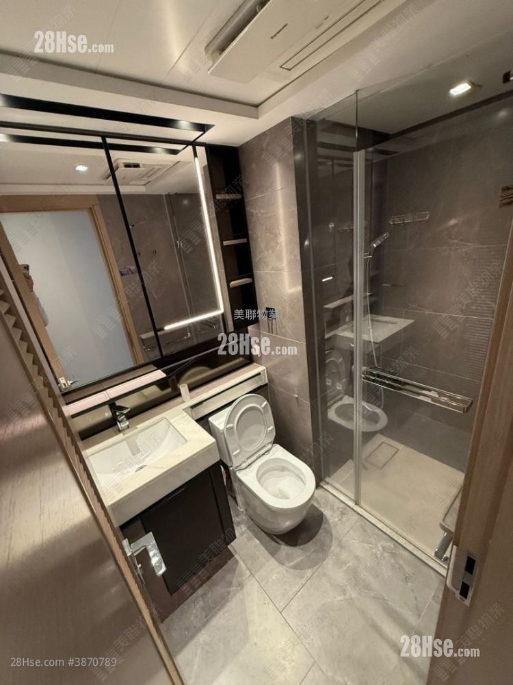 The Yoho Hub Rental 2 Bedrooms , 1 Bathroom 441 ft²