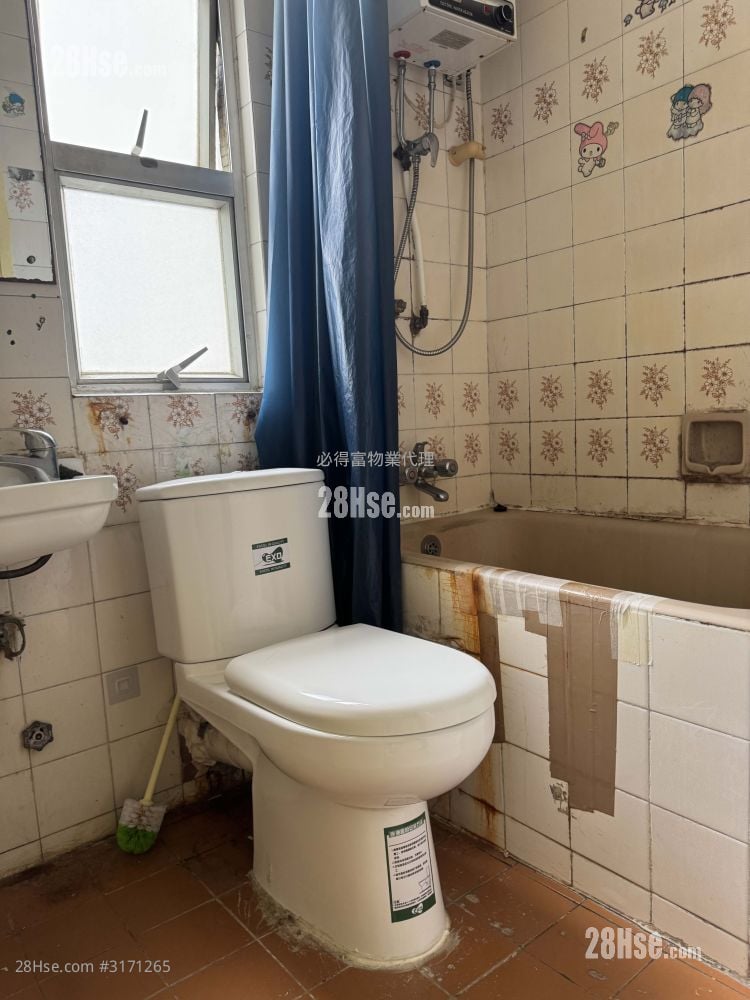 Wah Po Building Rental 1 Bedroom , 1 Bathroom 291 ft²