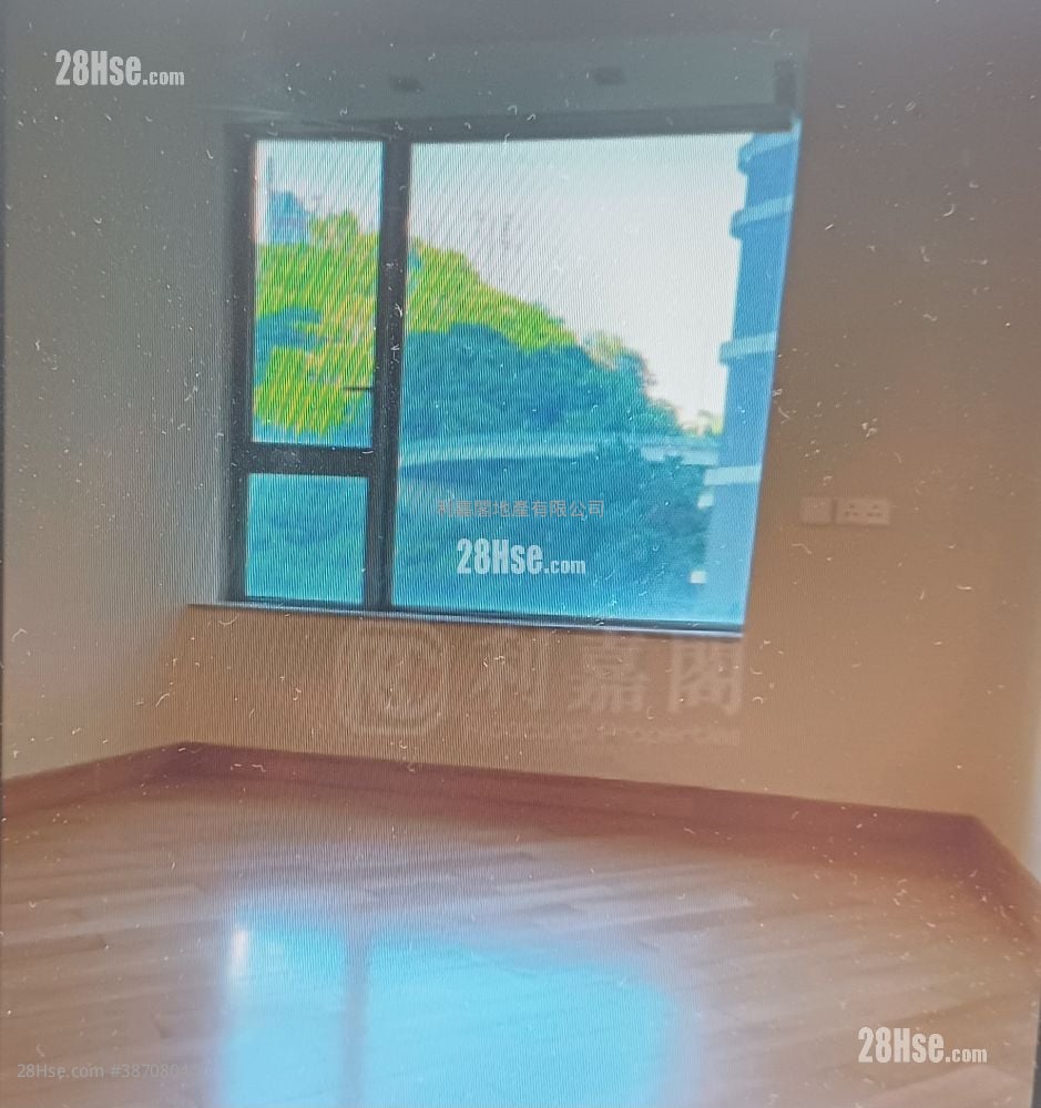 Residence Bel-Air Rental 1,201 ft²