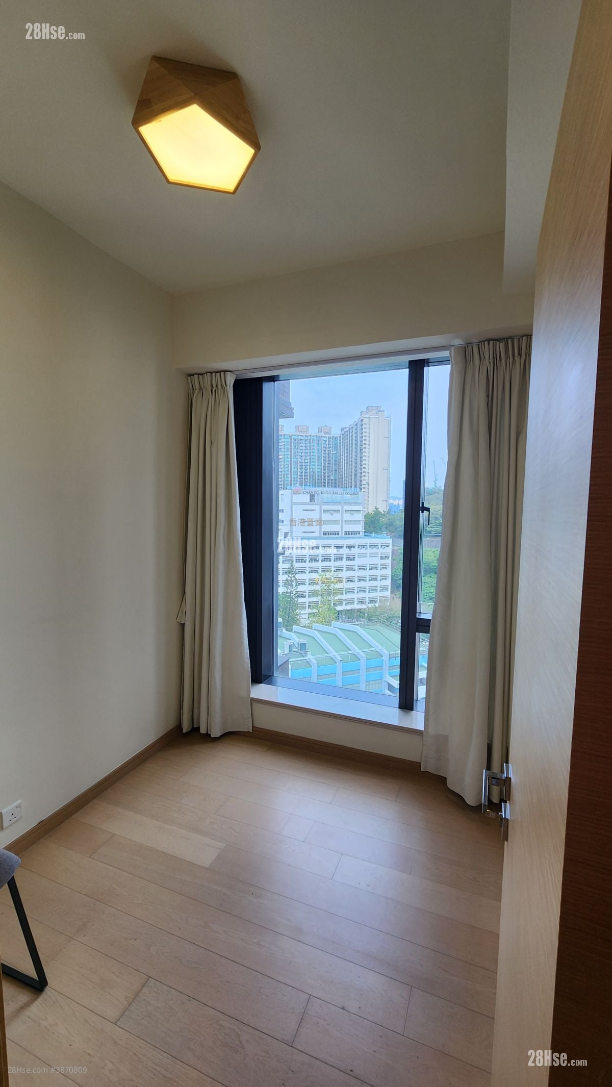 Mantin Heights Rental 2 Bedrooms , 1 Bathroom 590 ft²