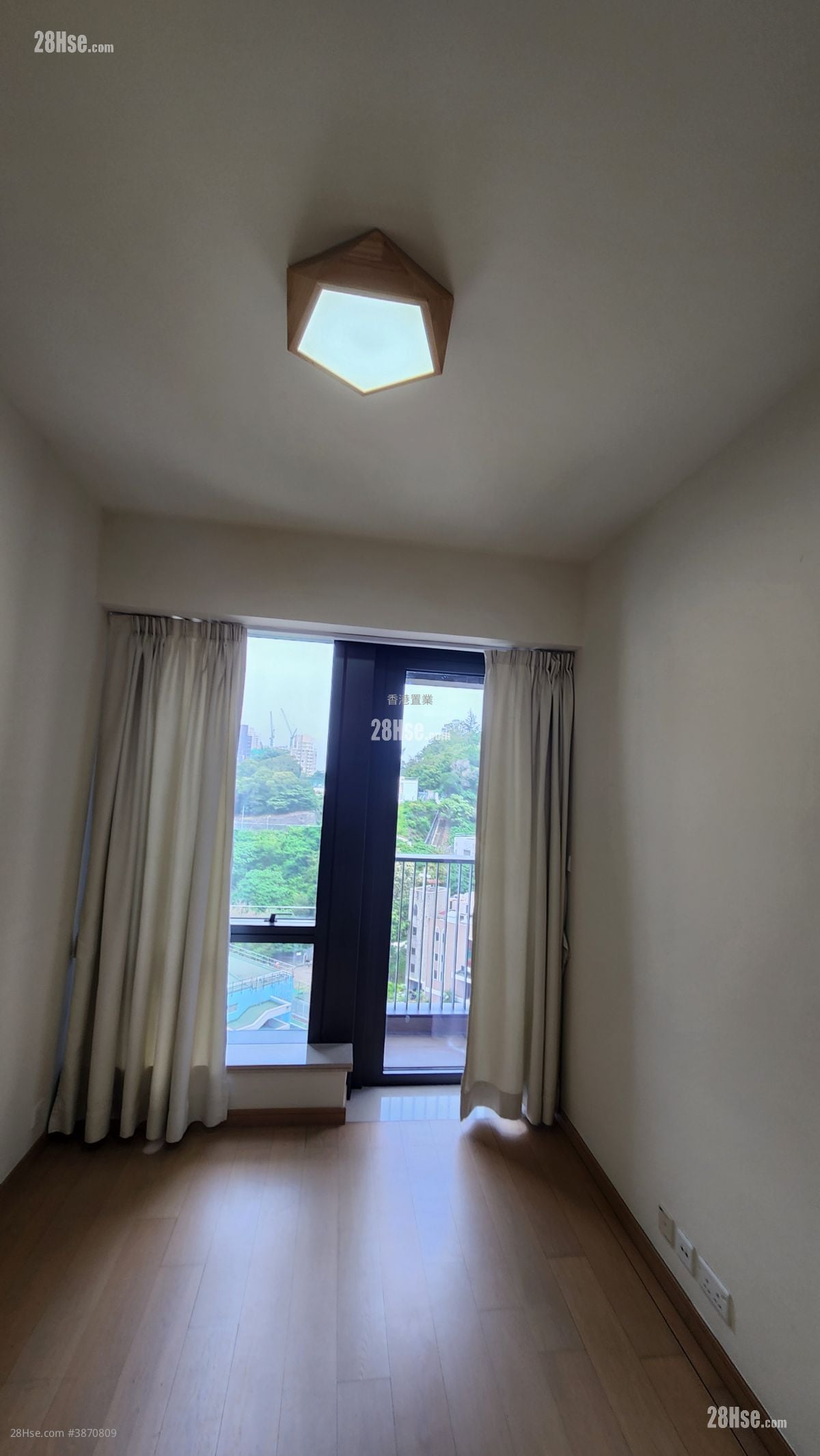Mantin Heights Rental 2 Bedrooms , 1 Bathroom 590 ft²