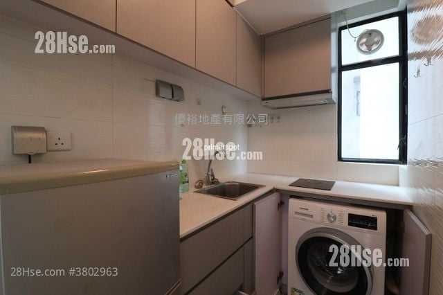 Caine Tower Rental 1 Bedroom , 1 Bathroom 319 ft²