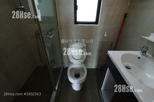 Caine Tower Rental 1 Bedroom , 1 Bathroom 319 ft²