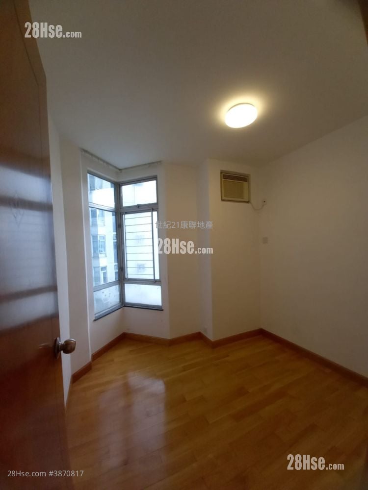 Laguna City Rental 3 Bedrooms , 2 Bathrooms 748 ft²