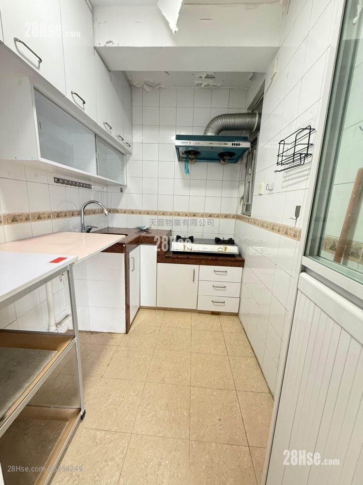 Bailey Garden Sell 3 Bedrooms , 2 Bathrooms 467 ft²