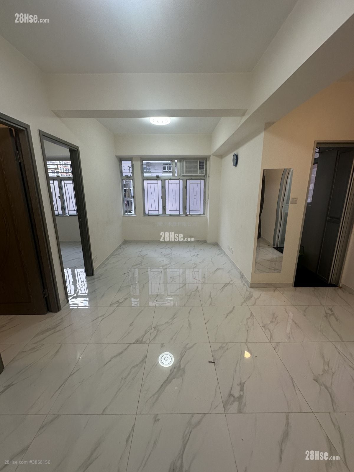 Kwong Sang Hong Building Sell 2 Bedrooms , 1 Bathroom 453 ft²