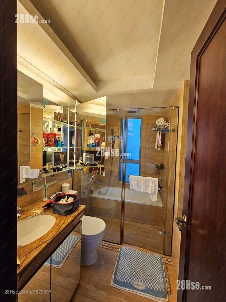 The Palazzo Rental 3 Bathrooms 1,035 ft²