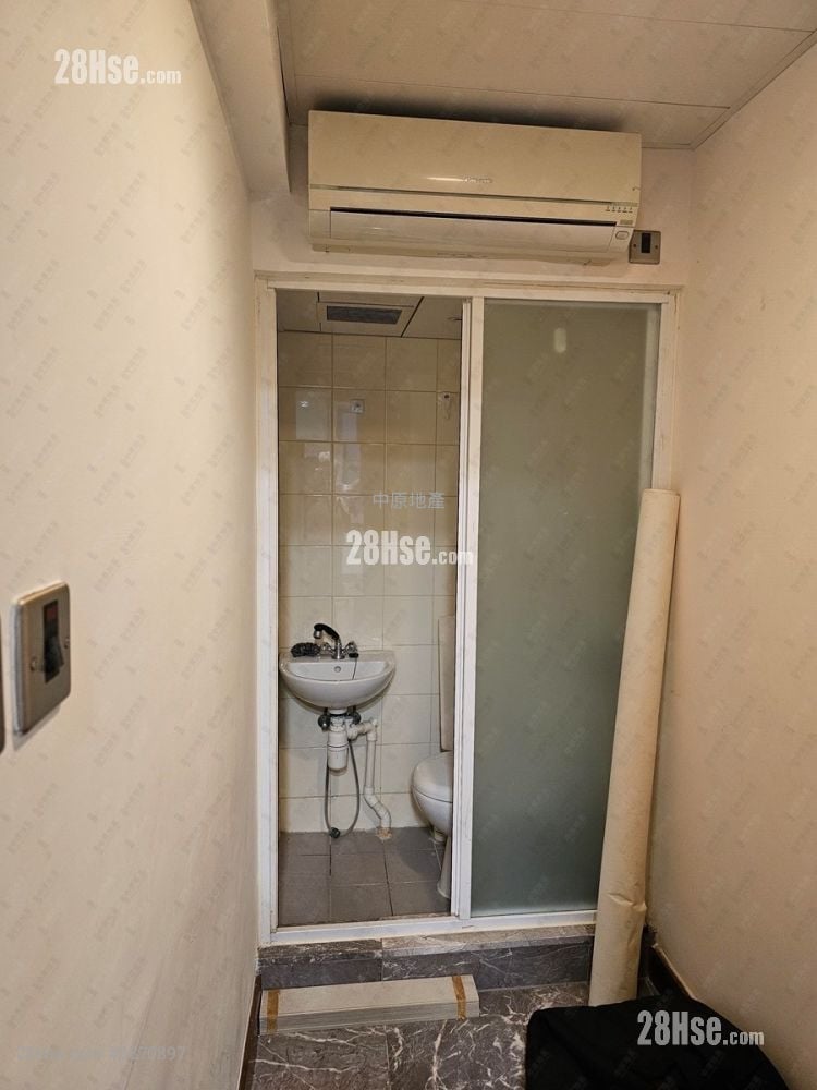 The Palazzo Rental 3 Bathrooms 1,035 ft²