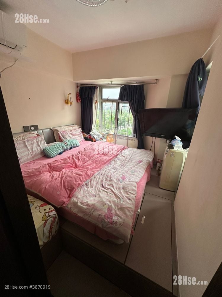 Ma On Shan Centre Rental 3 Bedrooms , 1 Bathroom 522 ft²