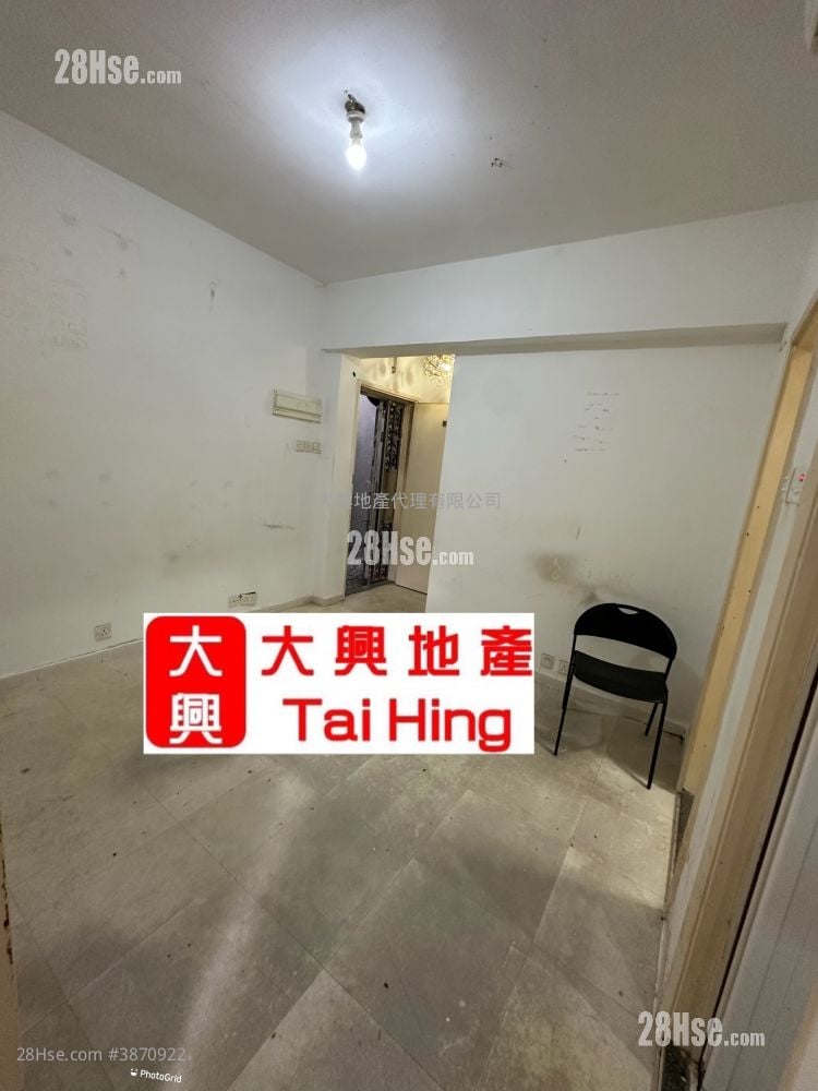 Bell House Sell 2 Bedrooms , 1 Bathroom 388 ft²